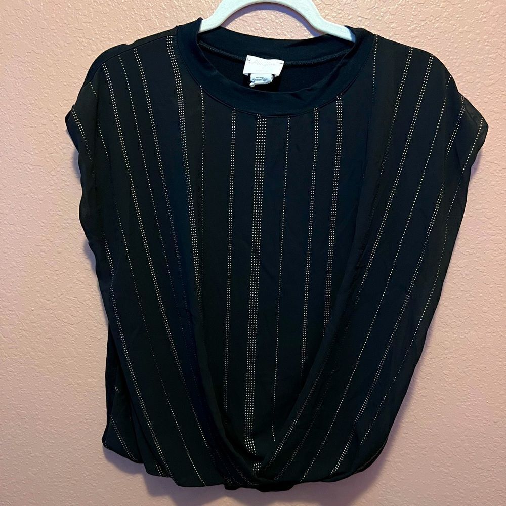 Allie Rose black and gold top